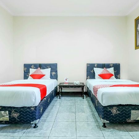 Oyo 1166 Hotel Melati 2 Бедугул Экстерьер фото