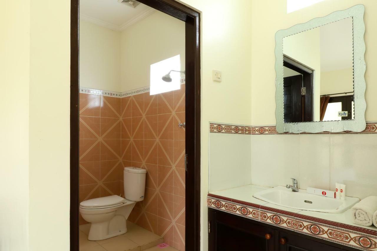Oyo 1166 Hotel Melati 2 Бедугул Экстерьер фото